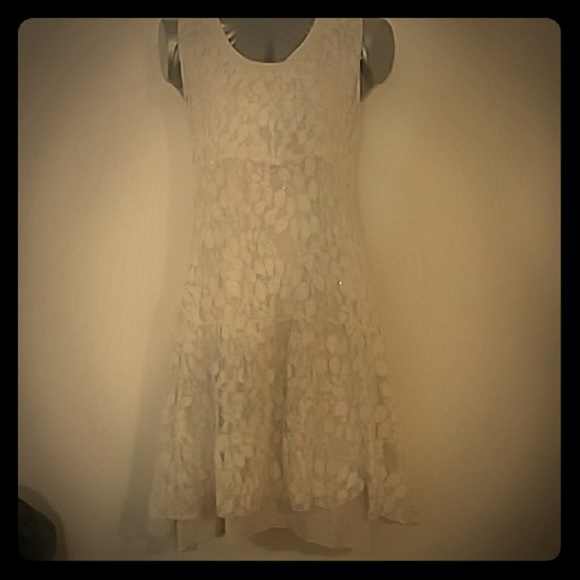 Dress - Picture 1 of 5